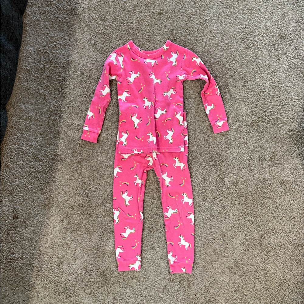 🌼5/$10🌼GAP Pink Unicorn Pajama Set size 4